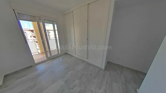 VIVIENDA DE 3 habitaciones 2 BAÑOS ALQUILADA CON SEGURO DE IMPAGO EN EL RINCON DE LA VICTORIA — 4
