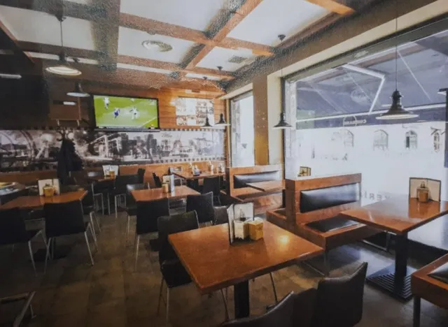 LOCAL COMERCAIL ACONDICIONADO COMO CAFETERÍA - foto 3