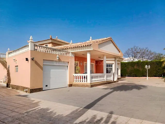*Impresionante Villa de 4 dormitorios, parcela de 1.150m2, p - foto 3