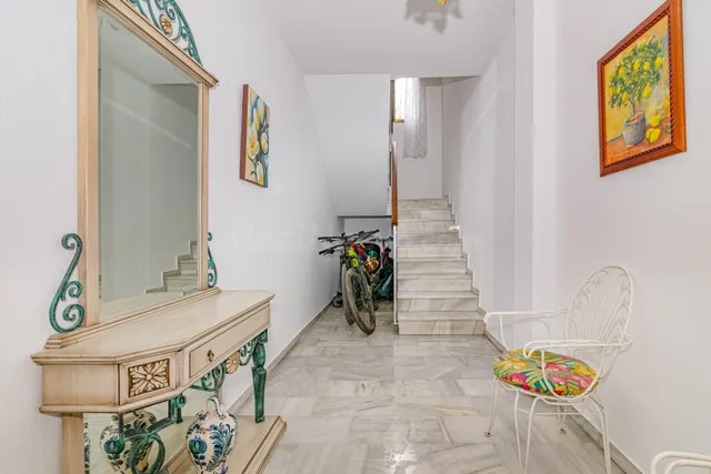 Casa 3 habitaciones 155m² en venta - Albolote - foto 2