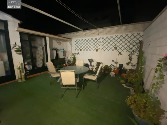 Grupo la Noria VENDE ADOSADO Amueblado y Equipado. Zona Barrio IMAGINALIA — 32