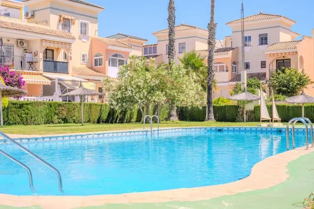 Adosado 3 habitaciones 98m² en venta - Punta Prima