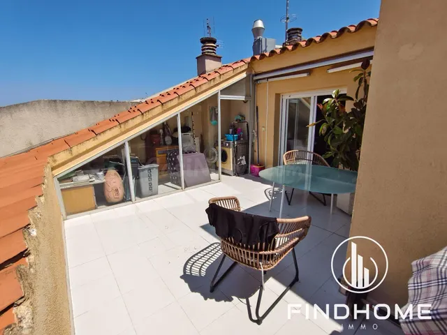 Ático Dúplex Reformado con Terraza y Solárium en el Centro d
