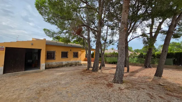 Casa unifamiliar en planta baja con piscina y parcela de 800 m2 en l’Ametlla de Mar — 16