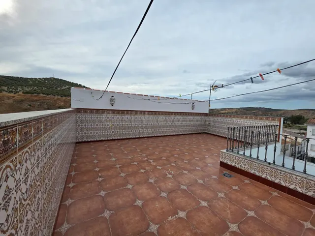 AMPLIA CASA EN CUEVAS BAJAS SALE A LA VENTA¡¡¡¡¡¡¡¡¡¡¡