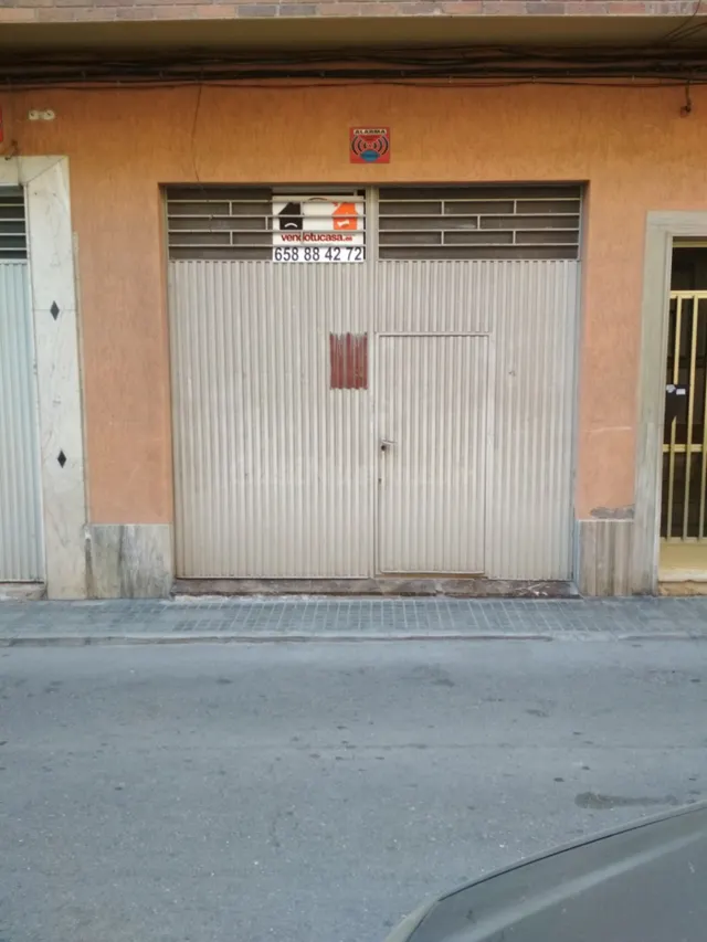 Local comercial 100m² en venta - Maestro ramis — 4