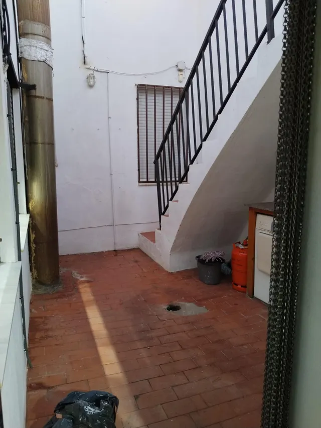 SE ALQUILA PISO MUY GRANDE PARA ESTUDIANTES UNIVERSITARIOS, EN LA ZONA DE MASIAS, DE MONCADA — 25