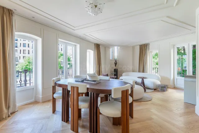 MADRID | RECOLETOS – CALLE ALCALÁ PISO de 182 m2. La eleganc - foto 2
