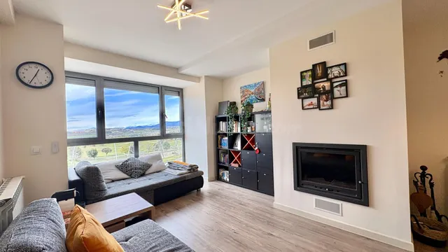 Triplex en Alquiler en Mirador del Valle 3, Las margas — 3