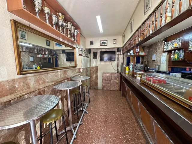 LOCAL COMERCIAL EN VENTA - foto 4