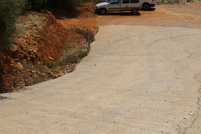 MASIA RUSTICA EN DOS HECTAREAS DE TERRENO ZONA POU DE BECA — 21