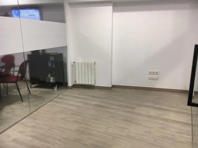 Urbis te ofrece un despacho en zona Centro, Salamanca. — 5