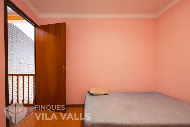 Casa con gran jardín en la naturaleza — 18