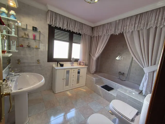 Casa 3 habitaciones 170m² en venta - Zona metropolitana — 25