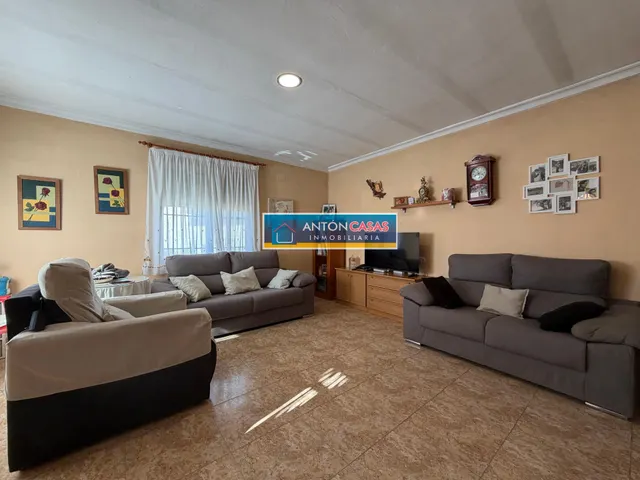 CASA REFORMADA CON TERRENO RÚSTICO DE 3.000 M2 EN ÚBEDA – PINOSO — 10