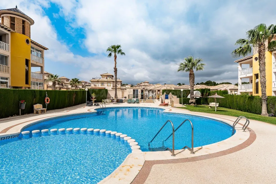 Ático 2 habitaciones 77m² en venta - Villamartin