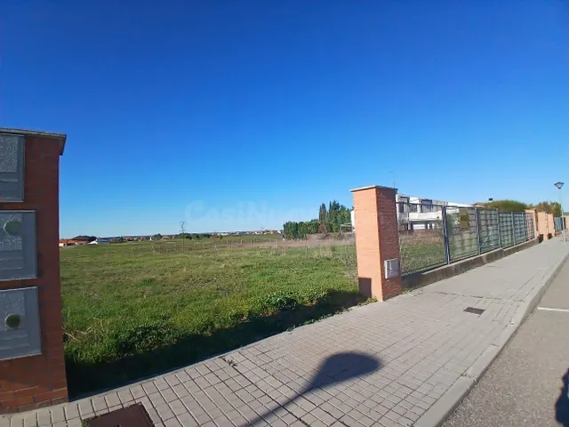 Parcela en venta al Aldeamayor de San Martín (Valladolid). 7 - foto 5