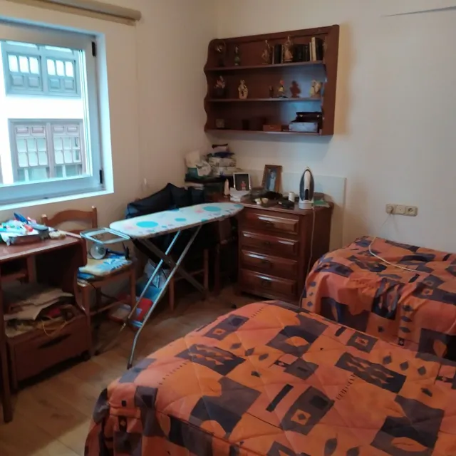 SE VENDE PISO DE 3 habitaciones EN PADRON — 14