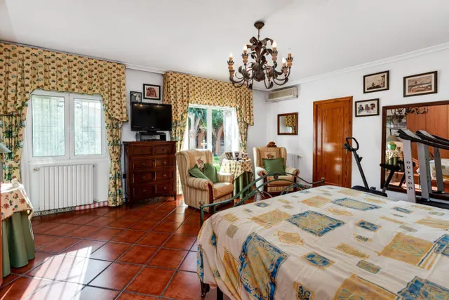 Villa 5 habitaciones 568m² en venta - San luis — 45