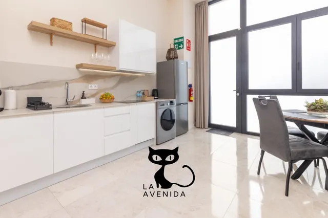 OPORTUNIDAD DE INVERSIÓN EN VALENCIA | ESTUDIO CON USO TURÍSTICO | DESDE 216.000 € | 9,2 % RENTABILIDAD NETA ESTIMADA* — 28