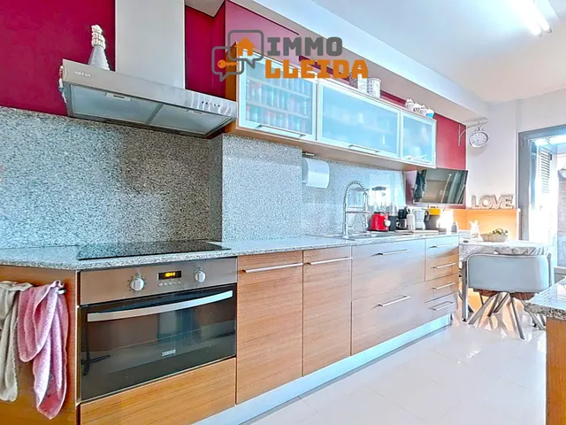 EXCLUSIVO Piso Parc de lAigua con gran terraza, parking y trastero — 8