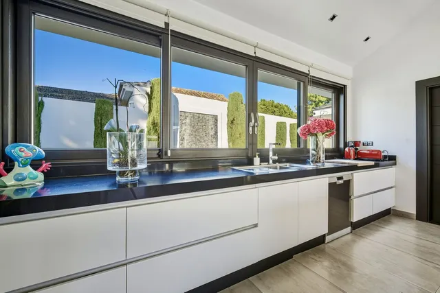 Chalet 6 habitaciones 543m² en venta - Marbella — 24