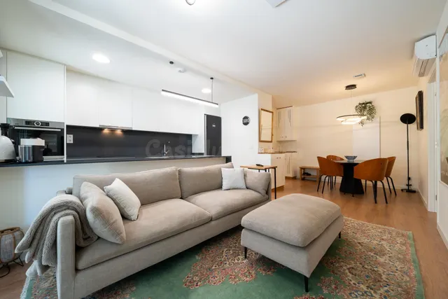 Moderno piso seminuevo en Nou Llevant de 1 habitación con pa