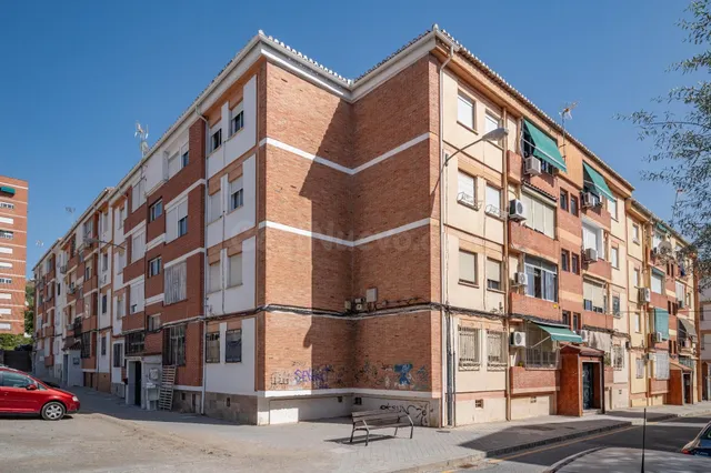 Piso junto a Trafico. Ideal inversión — 2