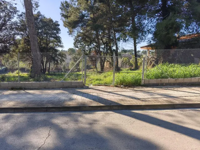 TERRENO URBANIZABLE EN CASTELLARNAU - foto 2
