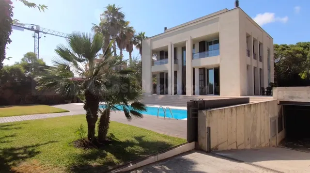 Chalet 6 habitaciones 800m² en alquiler - Gavà Mar — 2