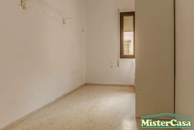 Piso Amplio en Pleno Barrio de Santiago 3 dormitorios y 2 baños — 16