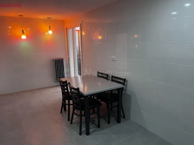Piso a la venta en Marqués de Murrieta - foto 5