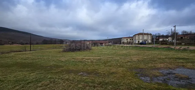 Solar urbano Nº2 en El Royo- Soria. 423 m2 parcela, 300 m2 c - foto 3
