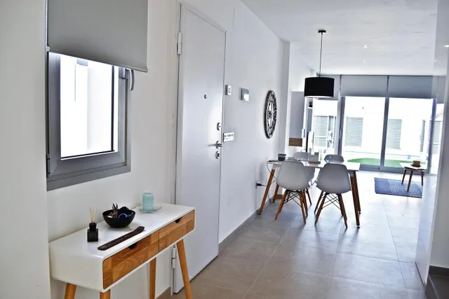 Complejo de lujo de 22 nuevas villas independientes en Los Alcázares — 9