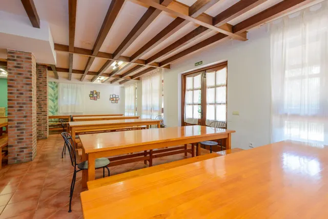 Complejo turístico en venta en cabrales: 32 habitaciones y 96 plazas entre los picos de europa y la costa asturiana — 44