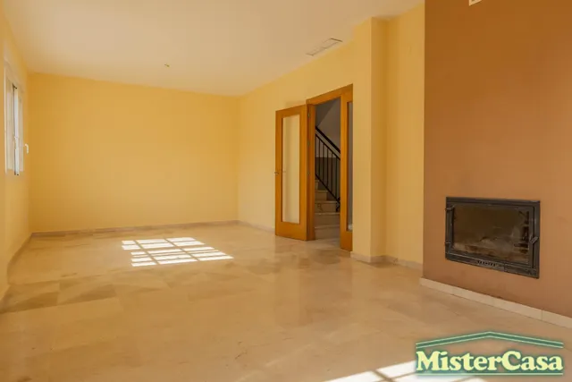 Exclusiva casa pareada de 4 dormitorios con sotano junto al campo de golf — 8