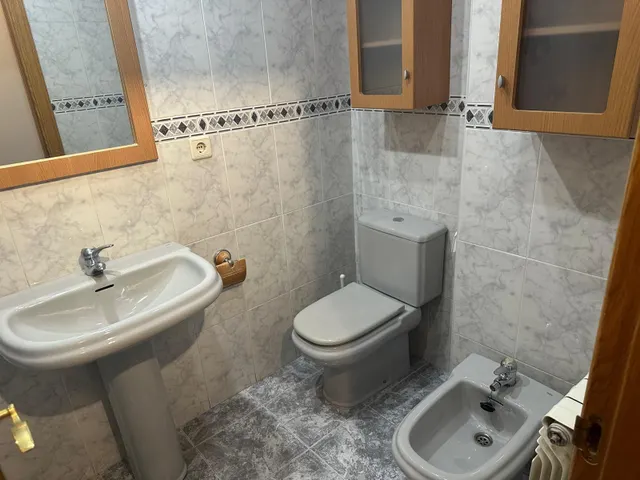 Moncasa vende — 10