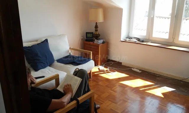 Casa de 140 m2 con 4 dormitorios en el centro de Figueras (C - foto 4