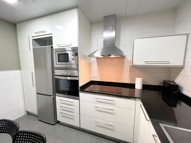 Apartamento 3 habitaciones 77m² en alquiler - Born — 24