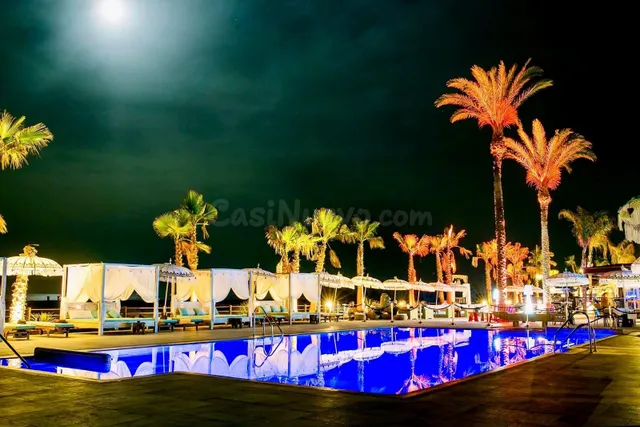 Chalet independiente en Puerto Rey, a pocos minutos de la pl - foto 4