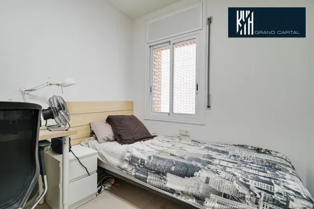 PISO LLUIS PERICOT — 28