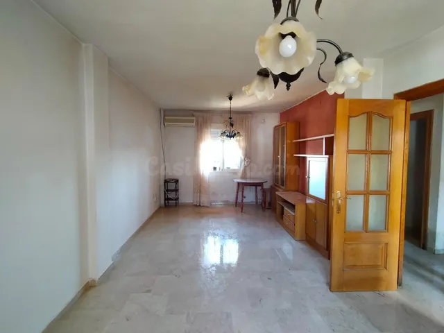 Amplio Chalet en Híjar, Las Gabias - ¡Tu hogar ideal! ✨ — 3