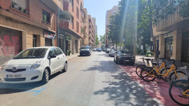 GRAN LOCAL DE 225 M2 EN ALQUILER — 15