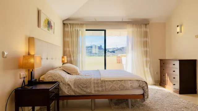 Ático Dúplex 3 habitaciones 194m² en venta - El Madroñal - foto 4