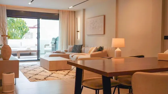 Piso totalmente reformado en Nueva Andalucía, Marbella — 11