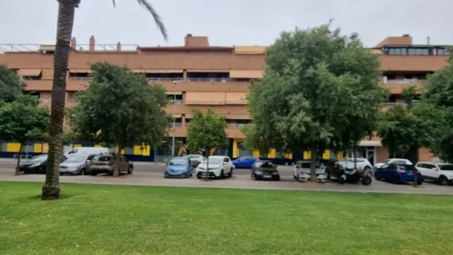 PLAZA DE APARCAMIENTO EN AVENIDA CAÑITO BAZÁN — 2