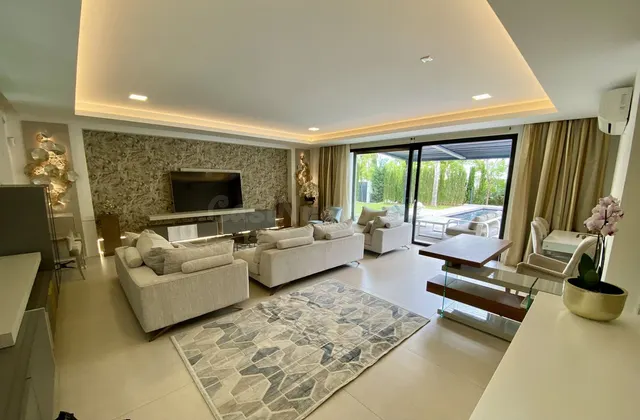 Villa 4 habitaciones 390m² en alquiler - Paraiso-Barronal - foto 4
