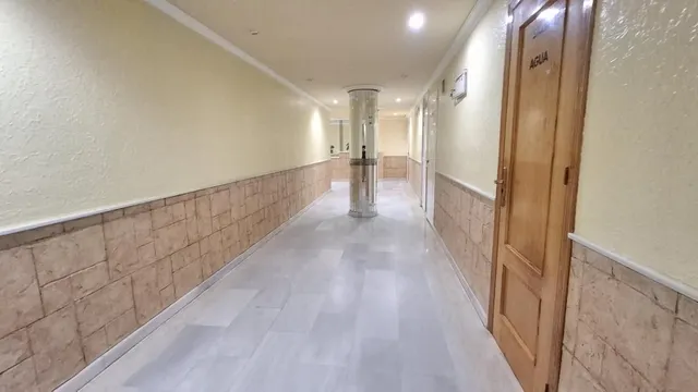 Apartamento 1 habitación 54m² en venta - Estacion de autobuses — 23