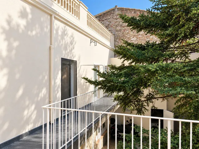 Casa en el centro de Figueres — 34