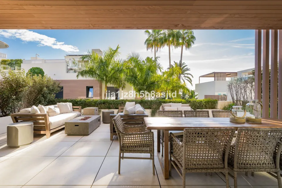Adosado 4 habitaciones 421m² en venta - Marbella